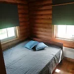 Tuuliku Sauna- Ja Majutushoone *