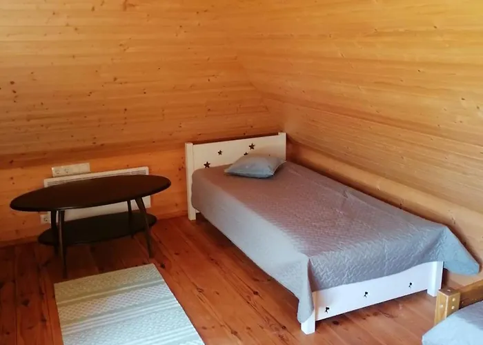 Tuuliku Sauna- Ja Majutushoone * Ellamaa