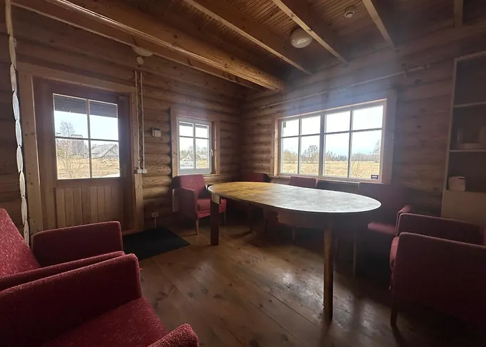 Tuuliku Sauna- Ja Majutushoone Semesterbostad